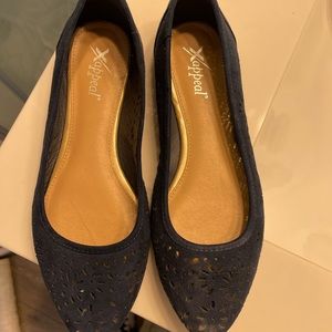 Navy Flats